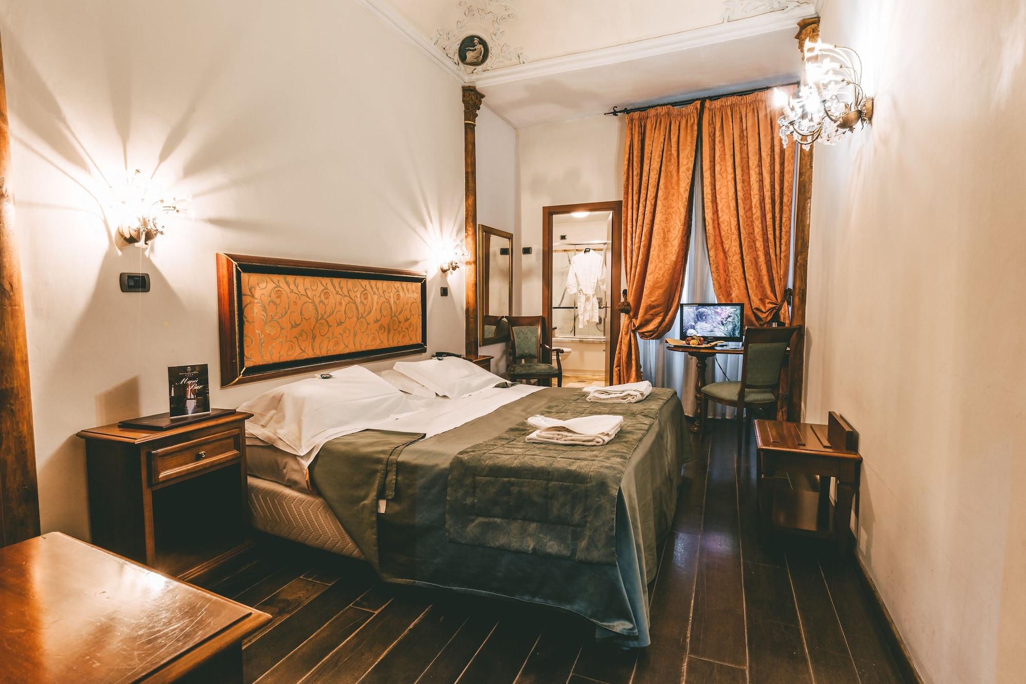 Domus Florentiae Hotel Флоренція Екстер'єр фото