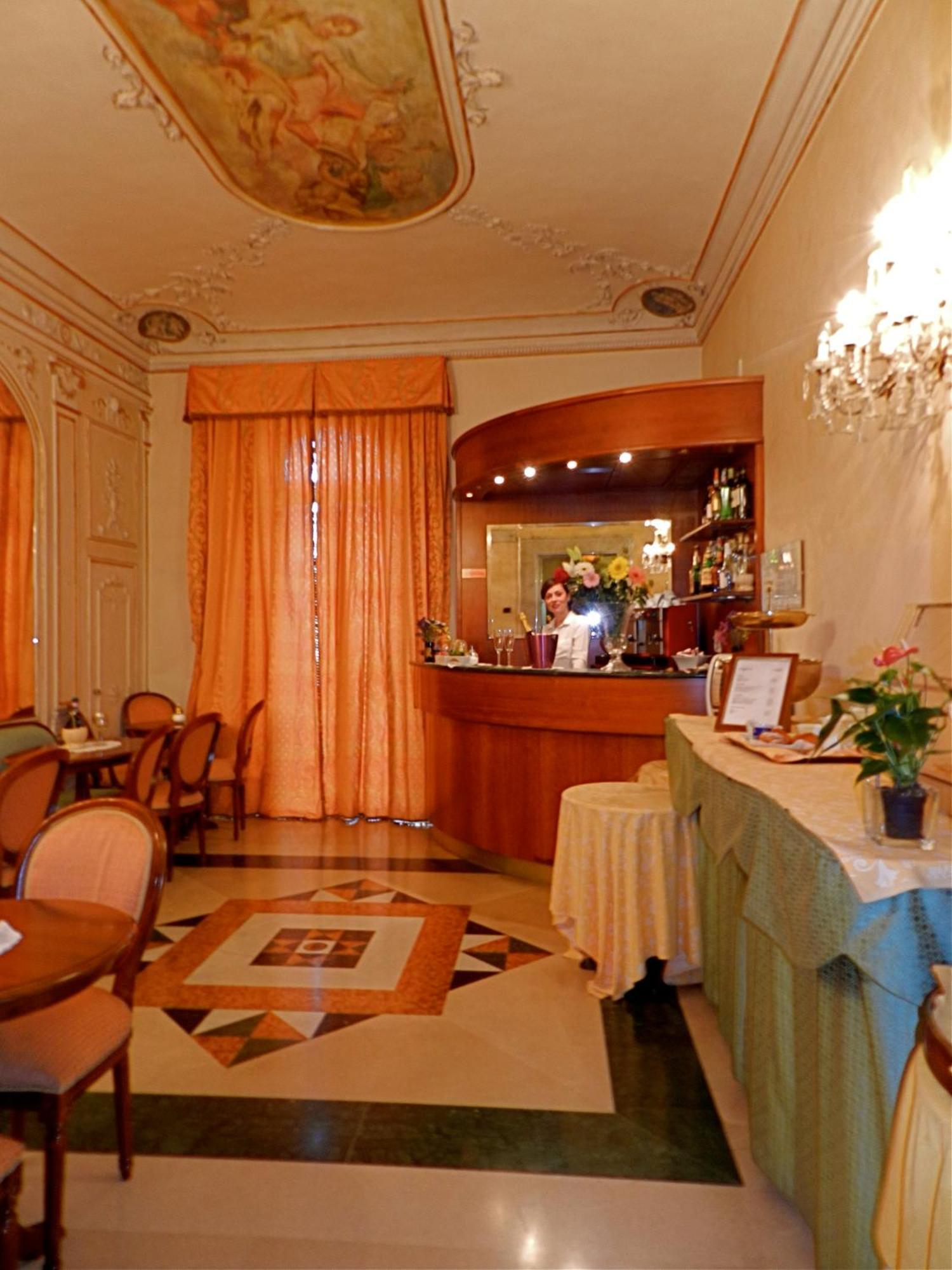 Domus Florentiae Hotel Флоренція Екстер'єр фото